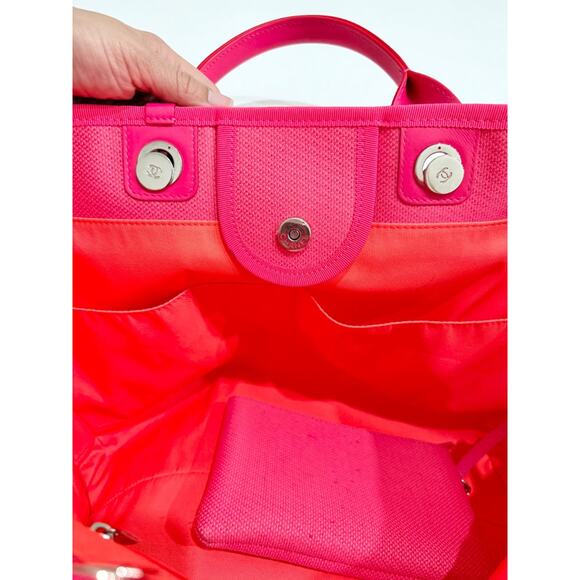 Chanel Deauville Extra Large Neon Pink/Orange  Canvas Tote Shopper Bag - Picture 11 of 16